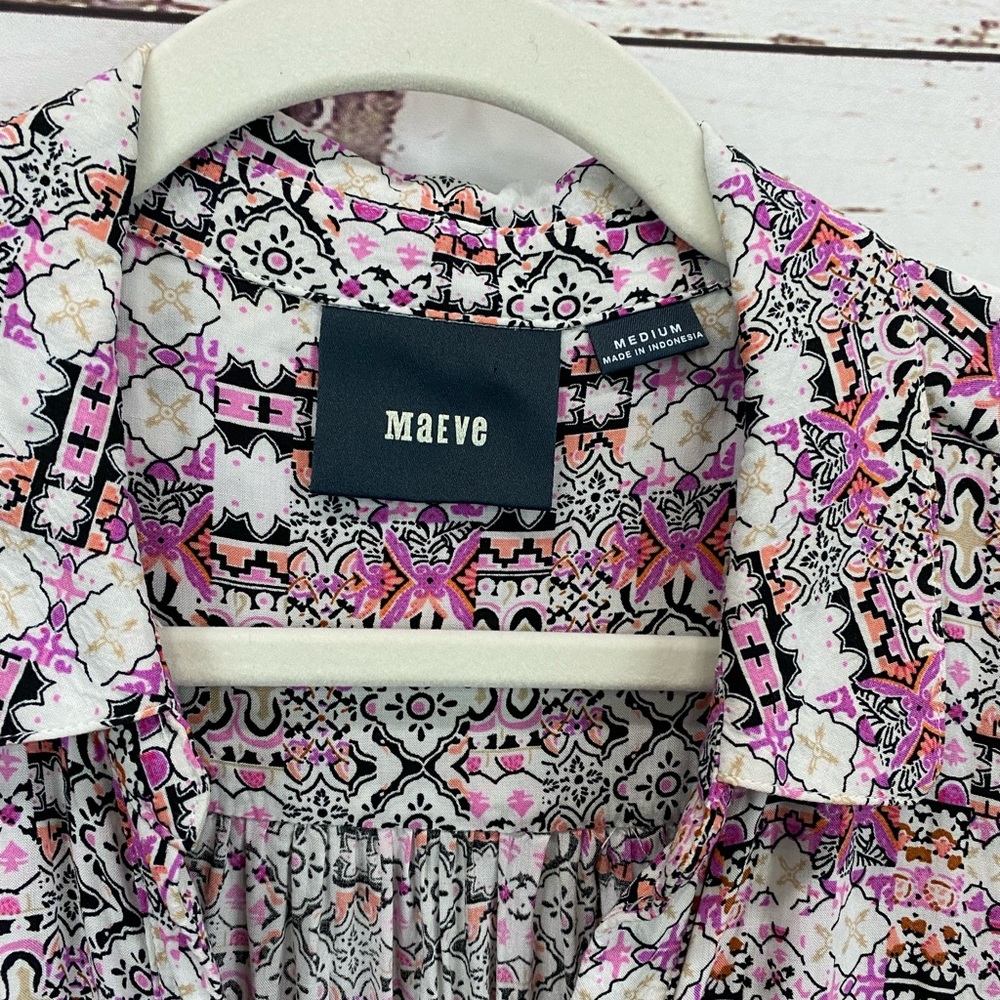 Anthropologie • Maeve Islet Button Down Top - Picture 6 of 7